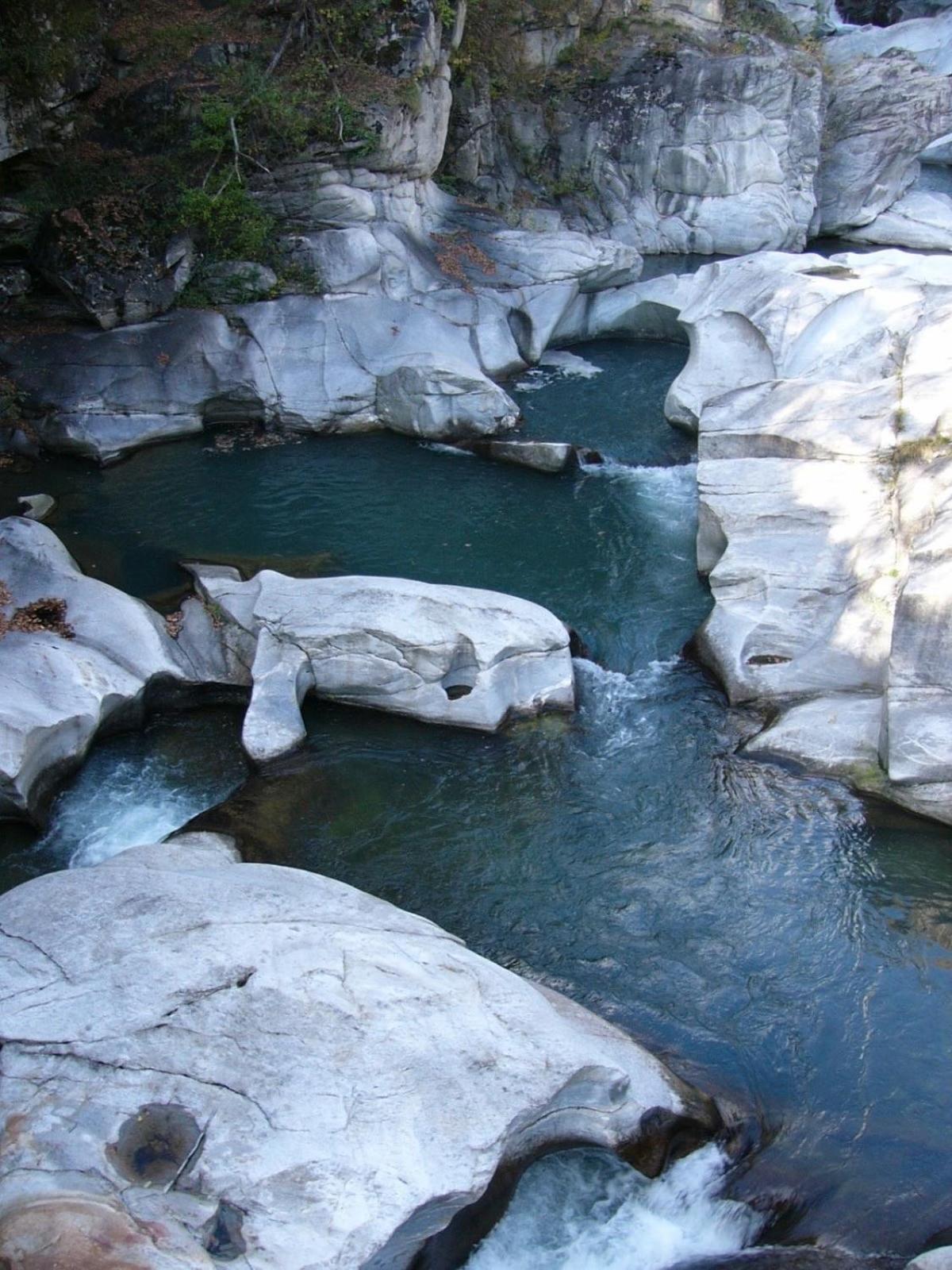 Giuditta Freecarpark&Garden Domodossola Buitenkant foto