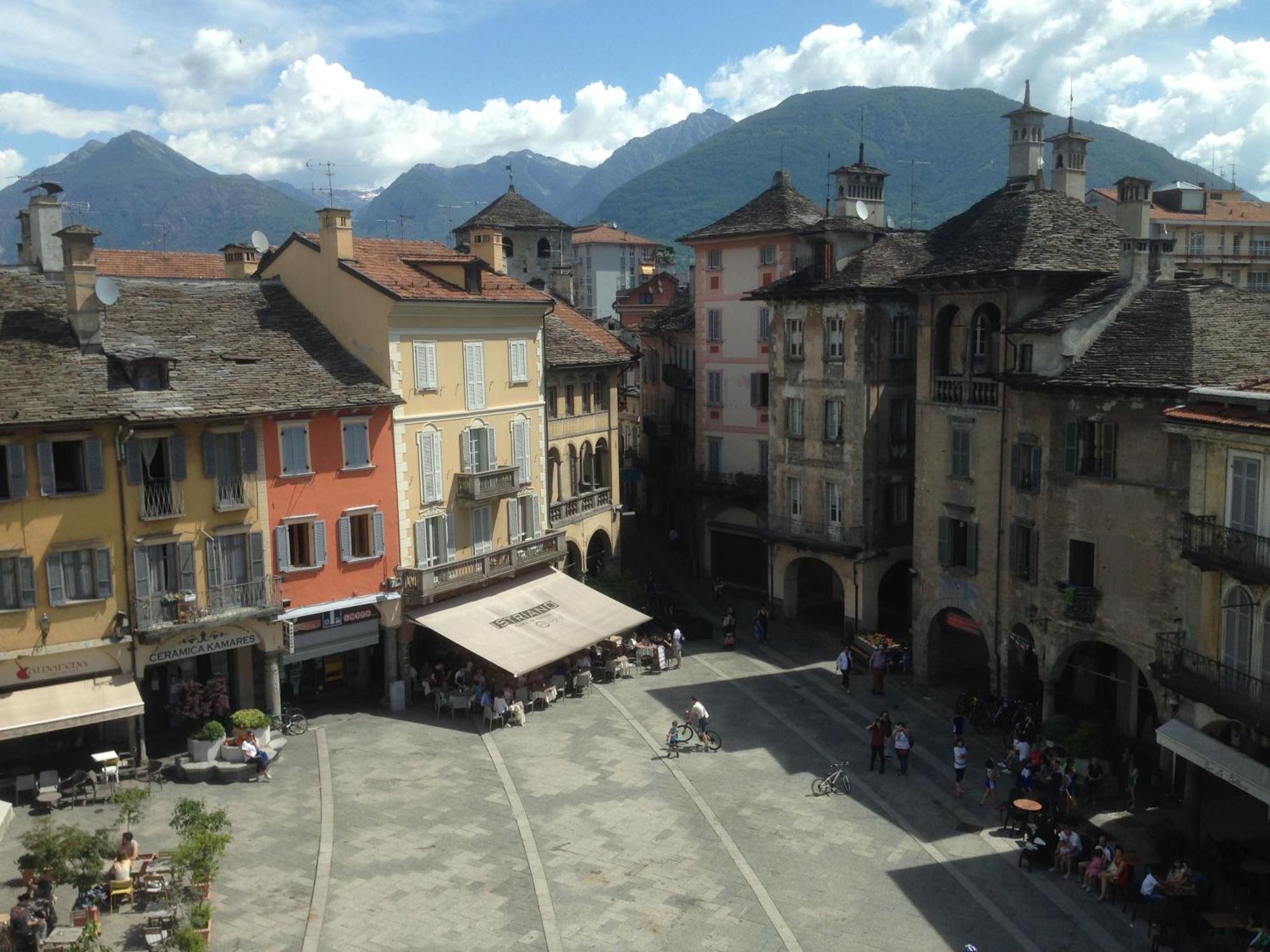 Giuditta Freecarpark&Garden Domodossola Buitenkant foto